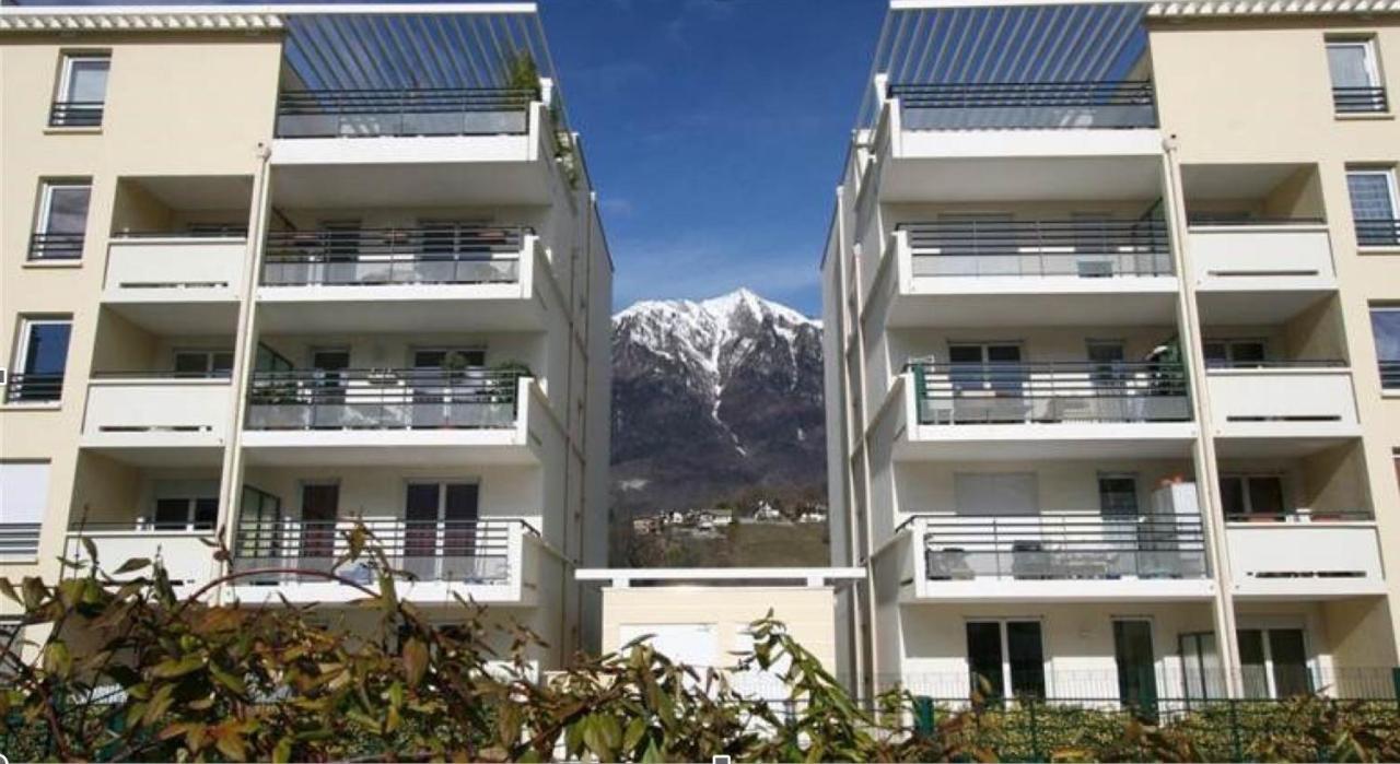 L Edelweiss Et Sa Piscine Apartment Albertville Exterior photo